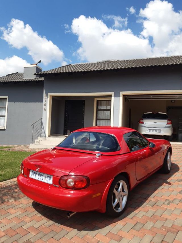 2003 - Mazda MX5 NB 1.8 (Loic Francois Descombes)